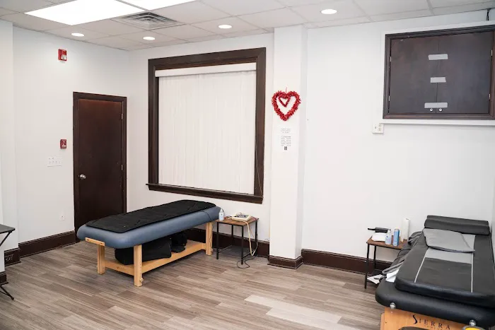 Dr. James T. Murphy DC, BSN Chiropractor 5th Street Spine Picture 1