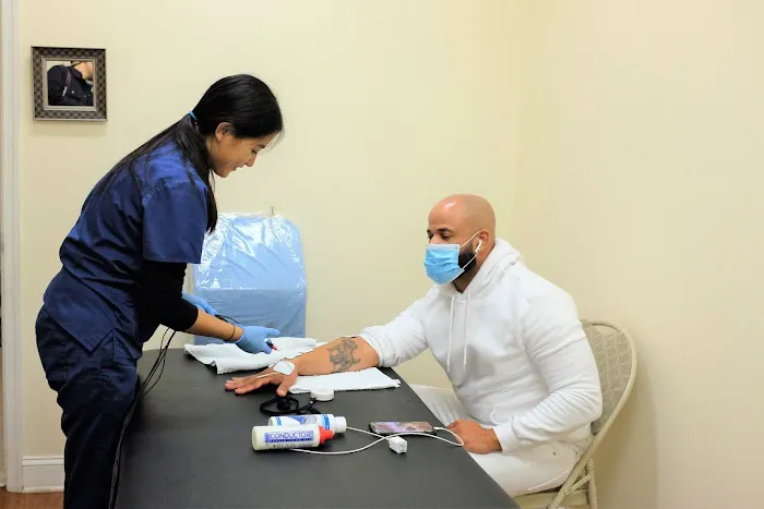 Pain Free Chiropractic Picture 8