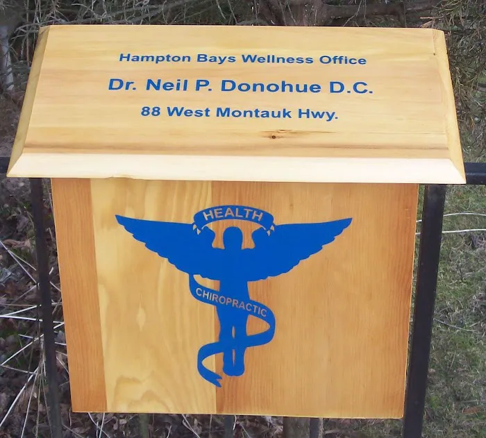 Hampton Bays Wellness Office Picture 1