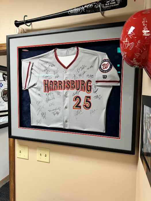 Homza Chiropractic Wellness & Rehab Picture 7