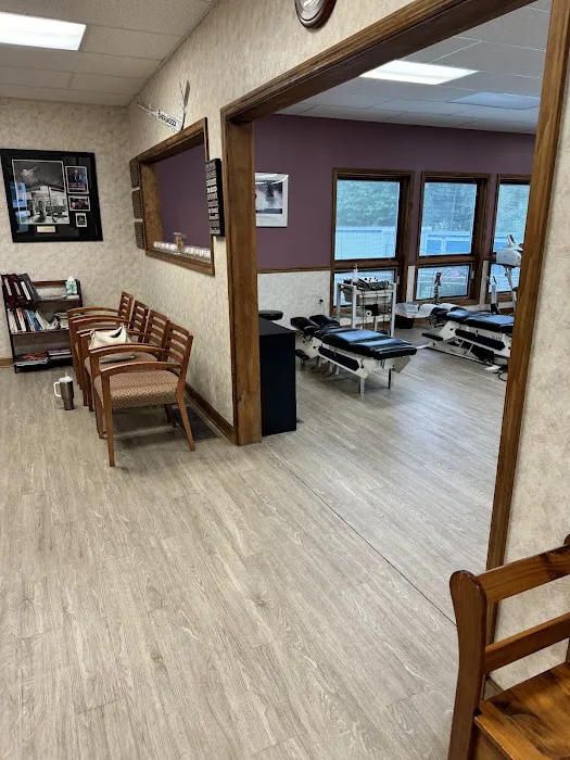 Homza Chiropractic Wellness & Rehab Picture 9