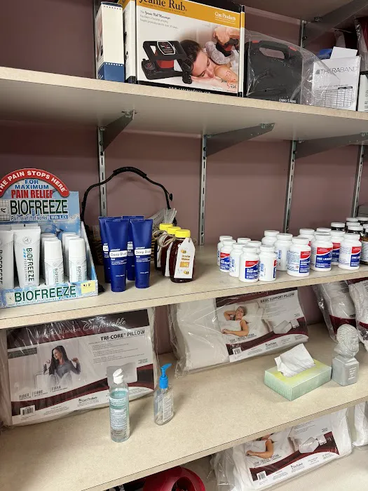 Homza Chiropractic Wellness & Rehab Picture 3