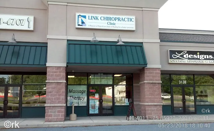 Link Chiropractic Clinic: Dr. Thomas Wachtmann Picture 2