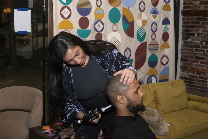 Intune Lifestyle Picture 9