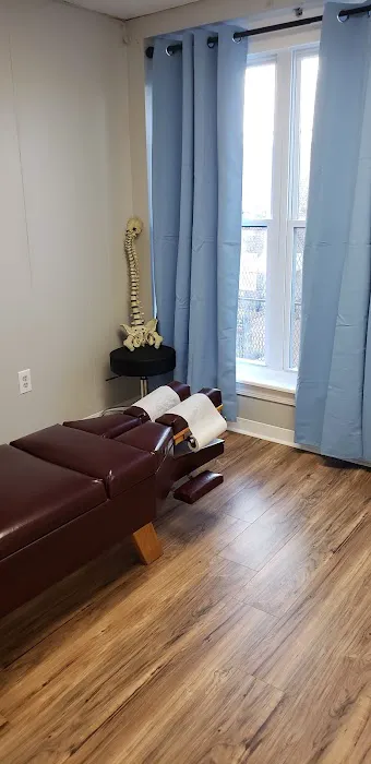 HealthBridge Chiropractic Picture 9