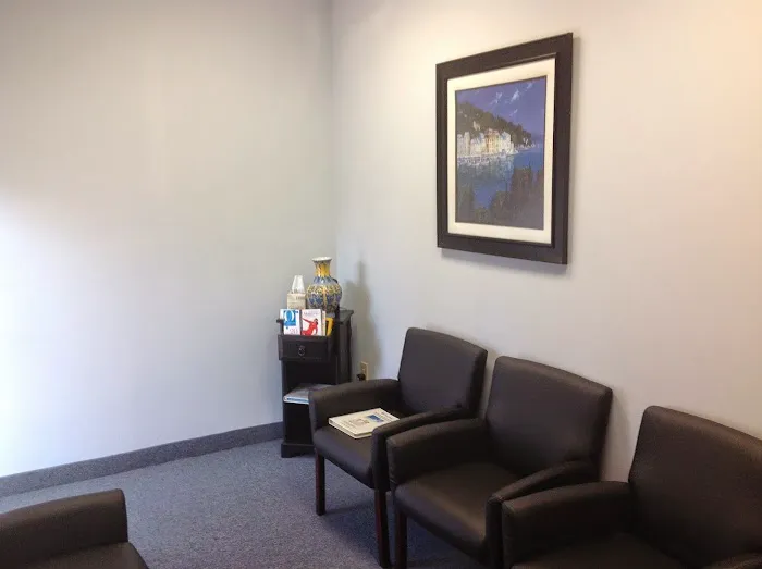 Dean Chiropractic & Pain Relief Picture 6