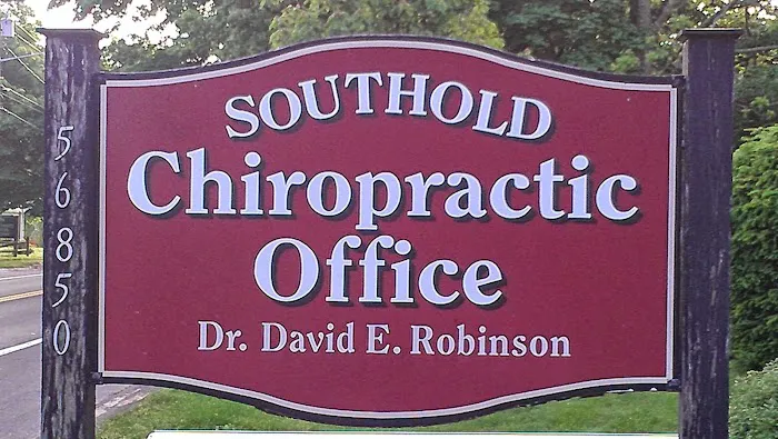 Dr David E Robinson DC Picture 1