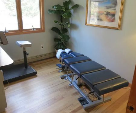 Brian DiRussa, Chiropractor