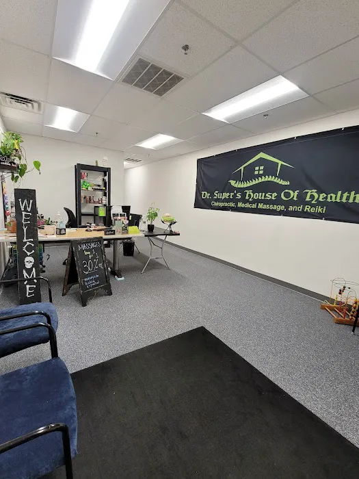 Dr. Super's House of Health Picture 10