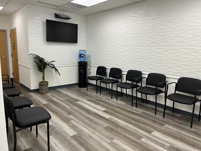 HealthBridge Chiropractic Picture 6