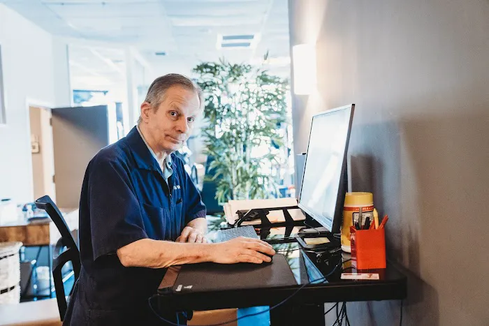 Warninger Chiropractic Center Picture 6