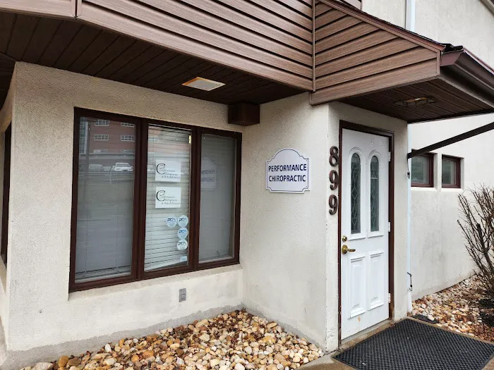 Performance Chiropractic & Rehabilitation Picture 3