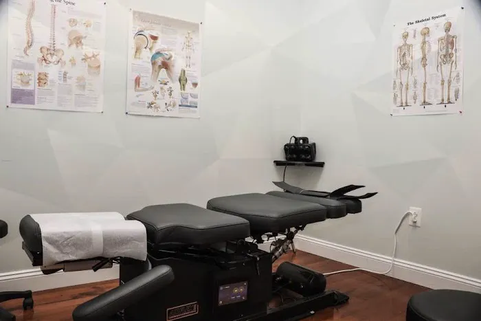 Barun Spine and Chiropractic Picture 1