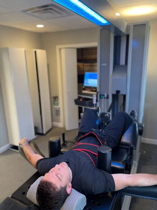 Main Line Disc | Chiropractor, Sciatica, Spinal Decompression Picture 1