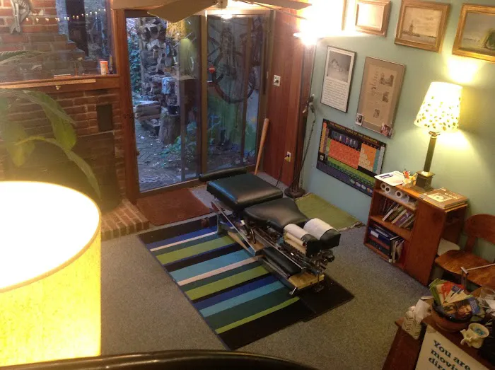 Rhodes Family Chiropractic Picture 2