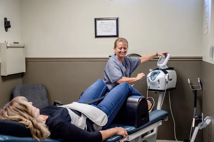 Twin Hills Chiropractic Health Center PC Picture 3