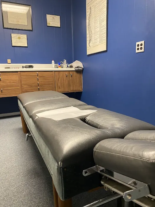 Dr John P. Drexel Spine & Rehab Picture 1