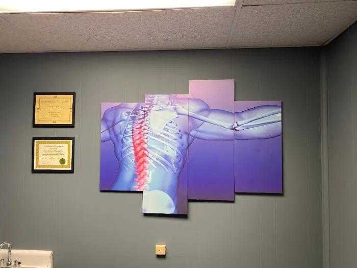Dr John P. Drexel Spine & Rehab Picture 7