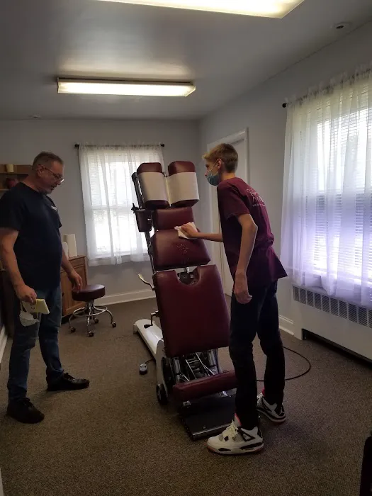DeWald Chiropractic Picture 4