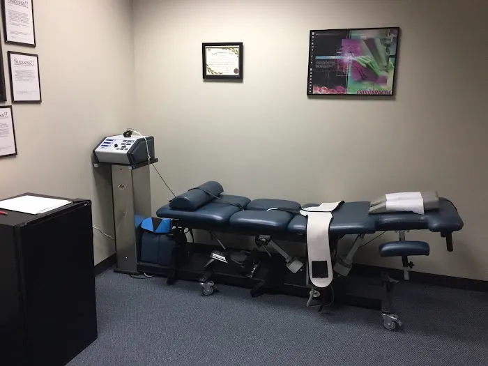 UltraHealth Chiropractic Picture 3