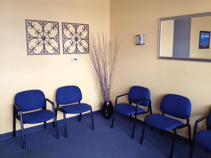 UltraHealth Chiropractic Picture 4