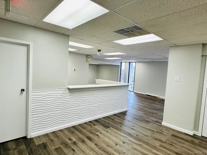 HealthBridge Chiropractic Picture 3