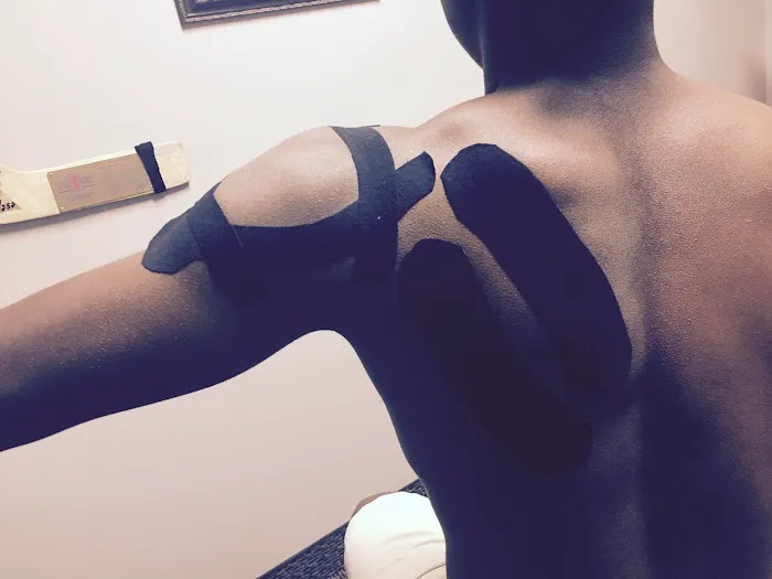 Breaking Boundaries Chiropractic Center, LLC Picture 1