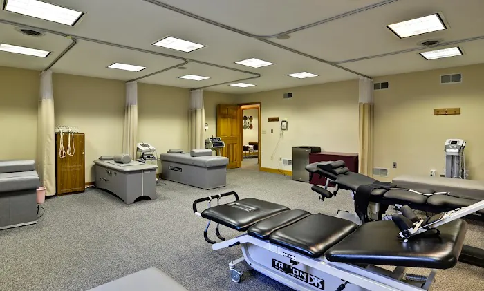Madeira Chiropractic & Rehabilitation Picture 1