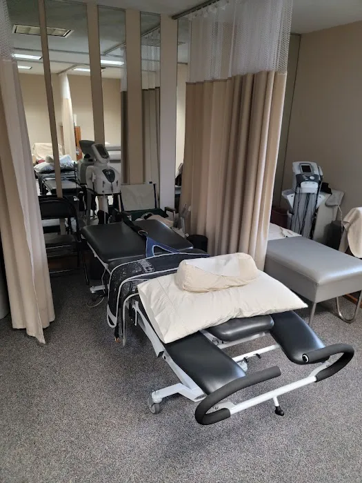 Madeira Chiropractic & Rehabilitation Picture 8