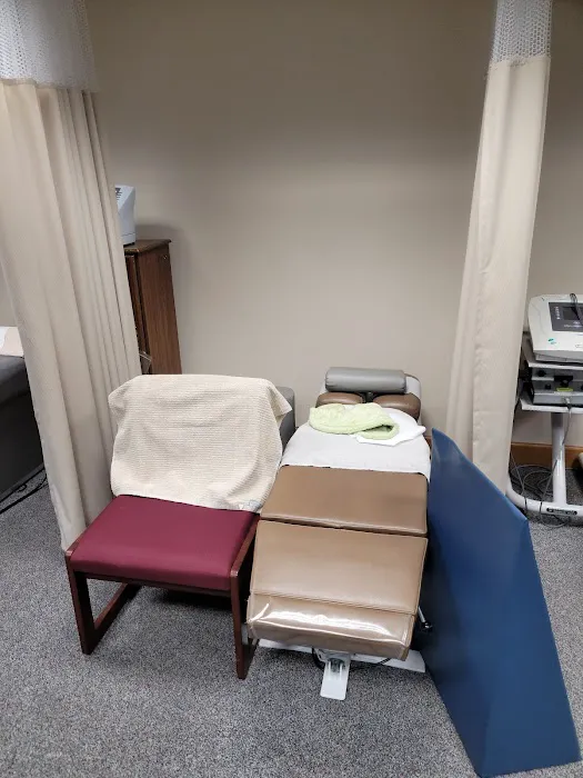 Madeira Chiropractic & Rehabilitation Picture 10