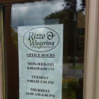 Rizzo & Wiegering Chiropractic ico