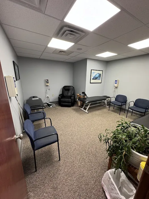 Advanced Chiropractic Picture 3