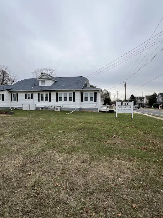 Ray Chiropractic Center Picture 3