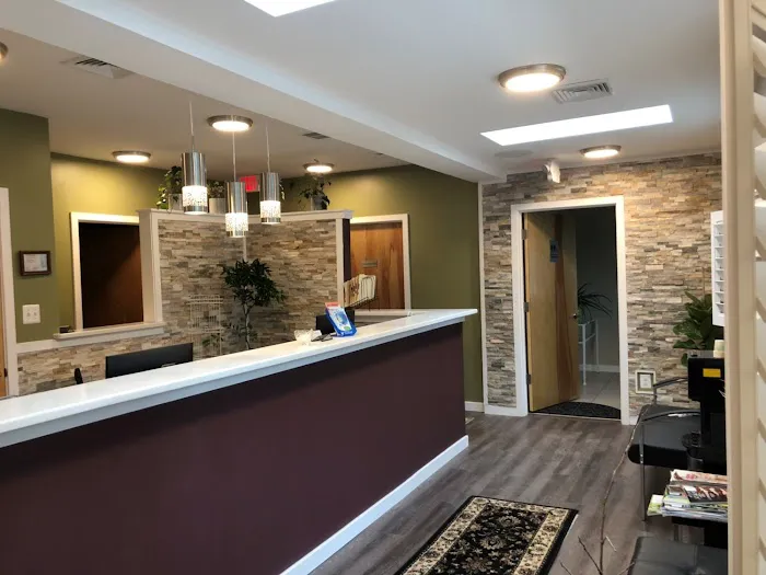 Maycock Chiropractic Associates Picture 1
