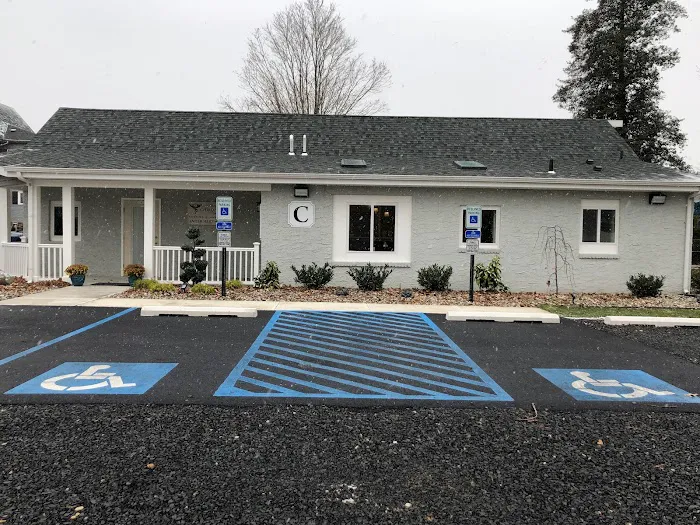 Maycock Chiropractic Associates Picture 2
