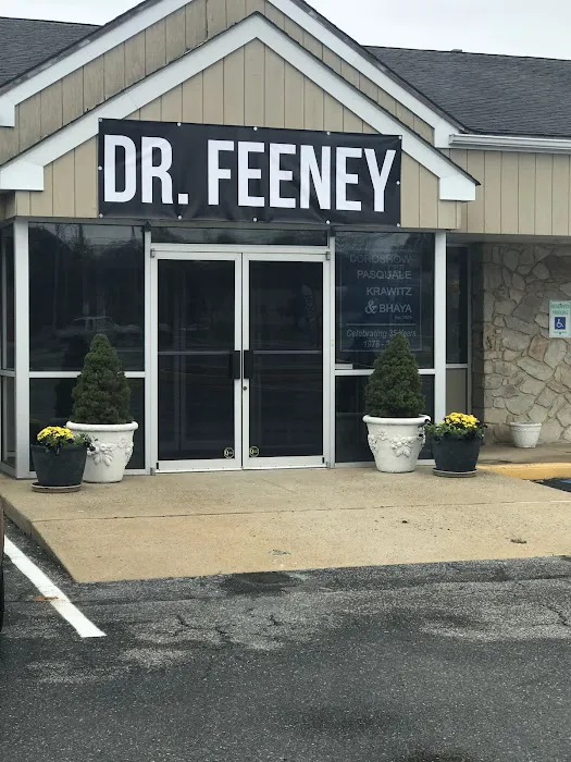 Physicians Plus Spine and Rehab Center: Dr. Sean Feeney (Auto Accident and Work Injury) Se Habla Espanol Picture 2