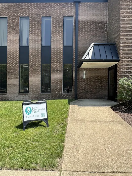 Lodes Chiropractic Center Picture 2