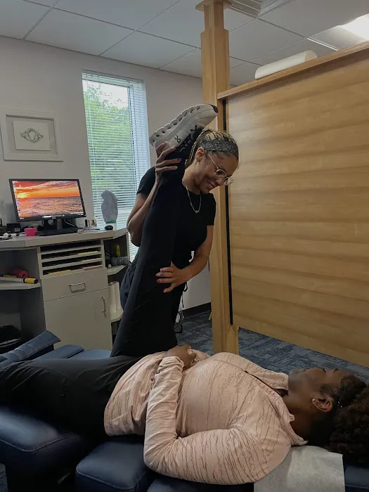 Lodes Chiropractic Center Picture 10