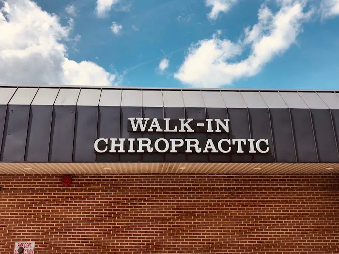Walk-In Chiropractic Picture 1