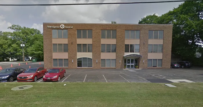 Paul Cho, DC Picture 1