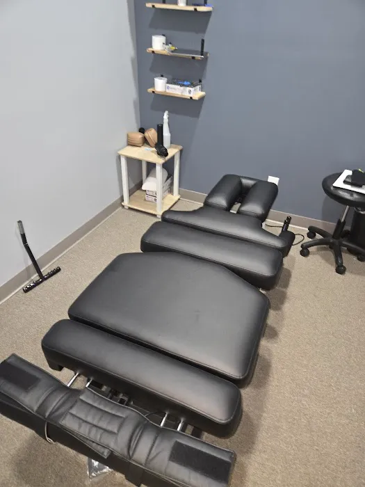Quest Chiropractic Picture 8