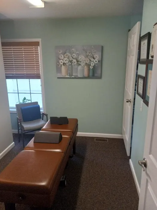 Pisker Family Chiropractic & Wellness Center Picture 6