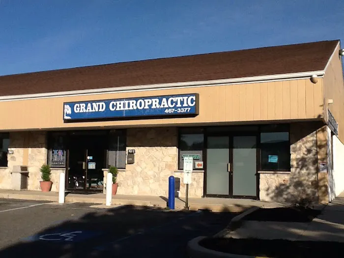 Grand Chiropractic: Grandizio Frank DC Picture 2