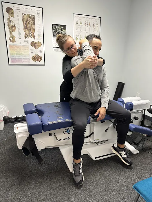 Thrive Sports and Spine Associates Picture 7