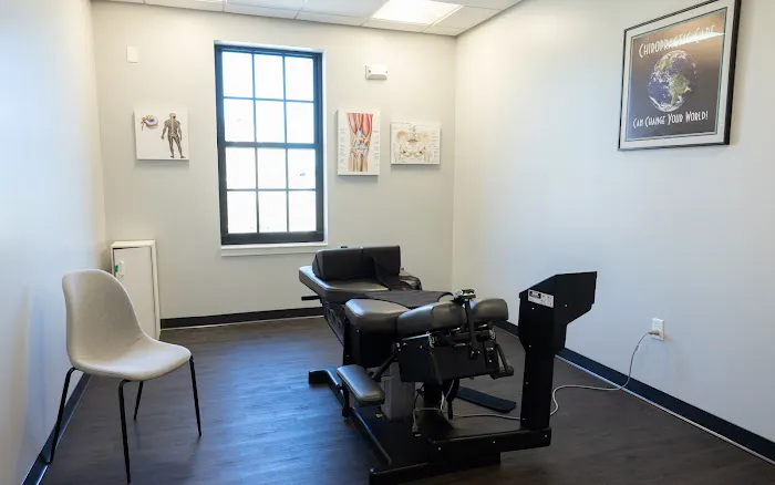 Booth Chiropractic Health and Rehabilitation Picture 3