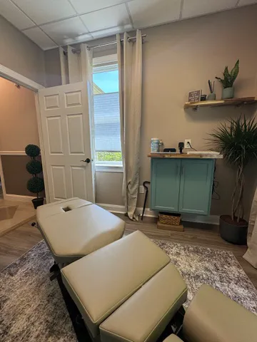 Live Well Chase Health Chiropractic Picture 9