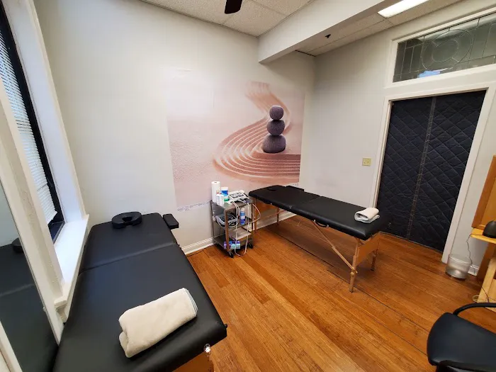 Accident Care & Treatment Center Picture 3