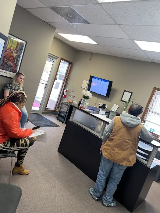 Bluffs Family Chiropractic Picture 2