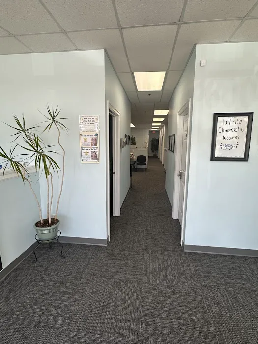 La Vista Chiropractic & Wellness Center Picture 3