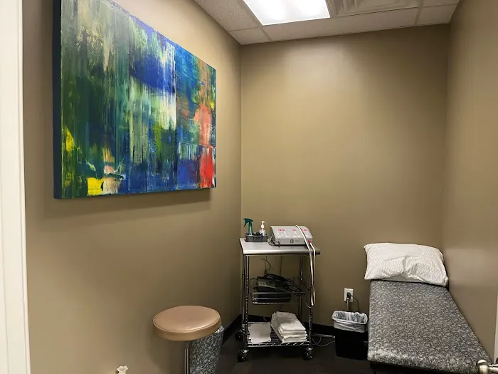 Mark G. Wurth, DC / AC Chiropractic Clinic Picture 4